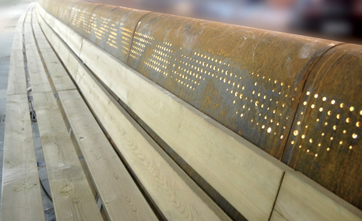 Side Bench